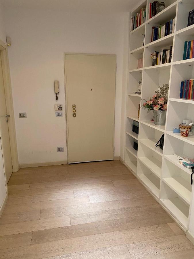 Lovely Apartment In The New Porta Nuova Area 米兰 外观 照片