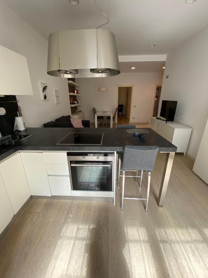 Lovely Apartment In The New Porta Nuova Area 米兰 外观 照片